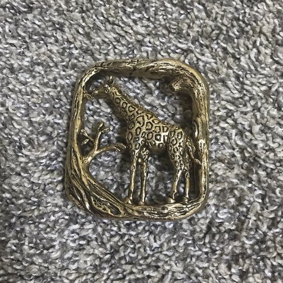 Giraffe belt buckle - Picture 1 of 4